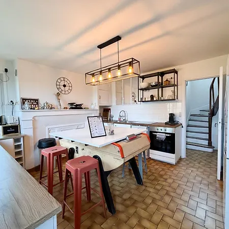 Charmante Maison Au Calme Avec Jardin, Wifi, Ideale Pour Les Familles 컨트리하우스 Sainte-Gauburge-Sainte-Colombe